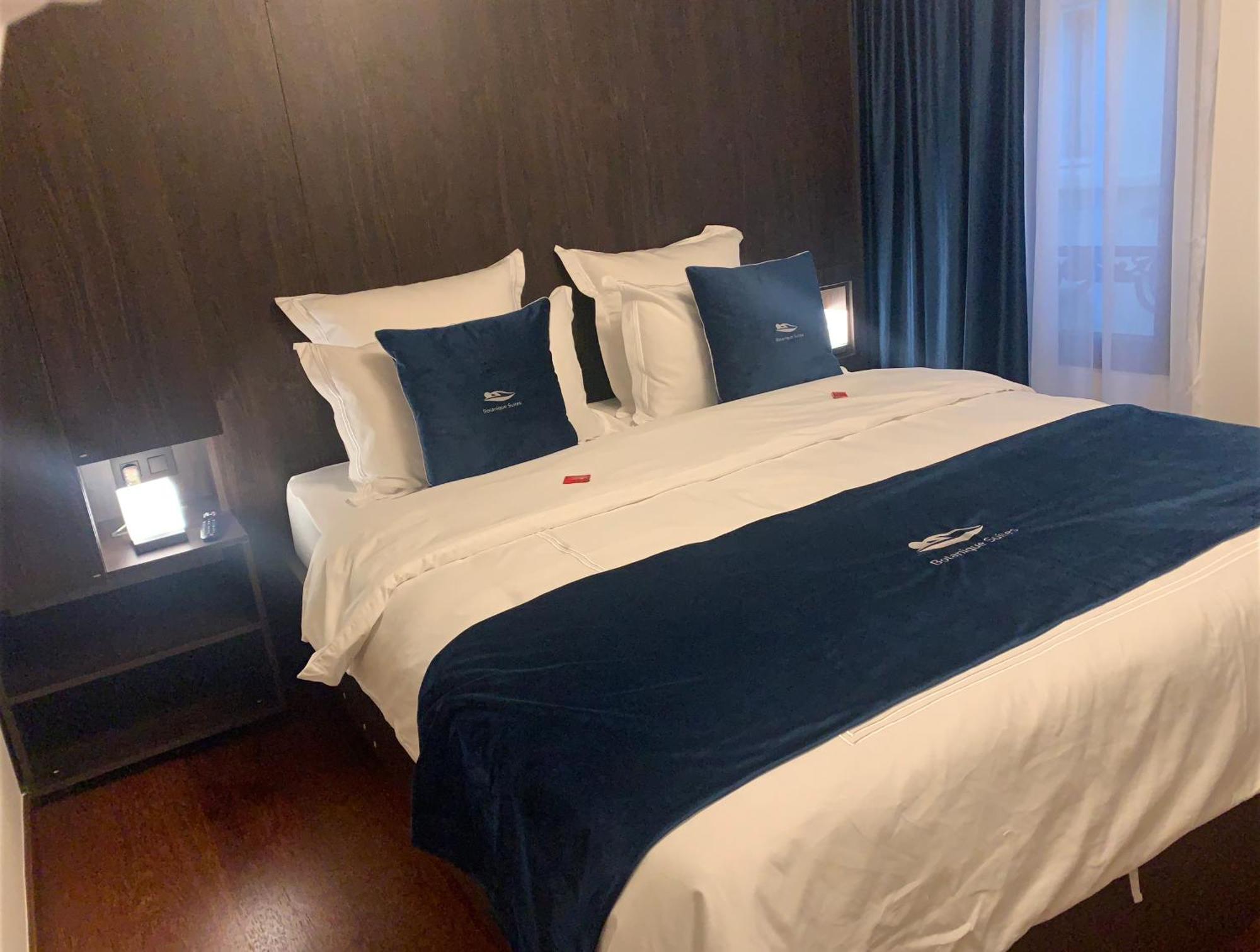 Botanique Suites Airbnb, Антверпен Екстер'єр фото