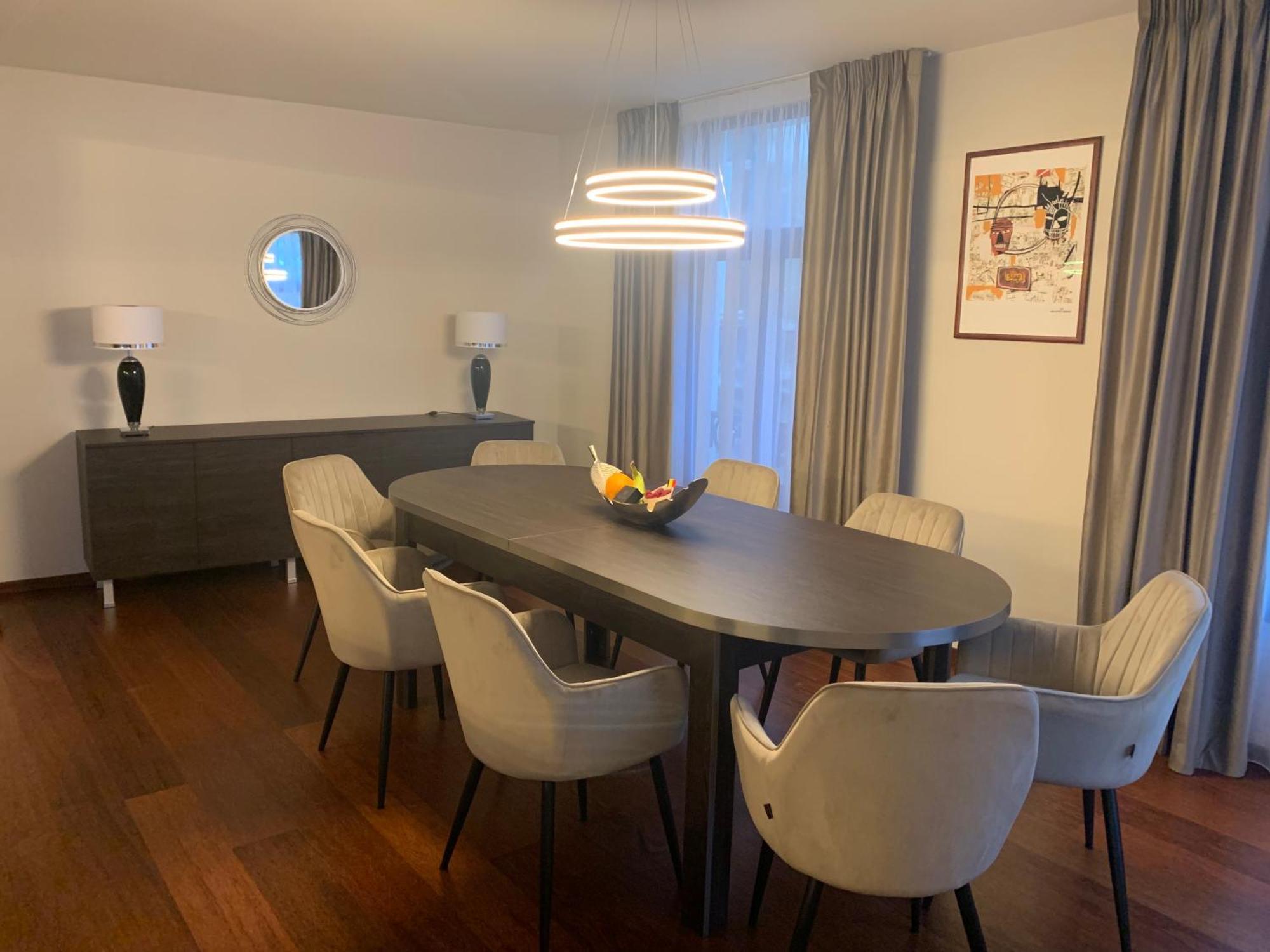 Botanique Suites Airbnb, Антверпен Екстер'єр фото