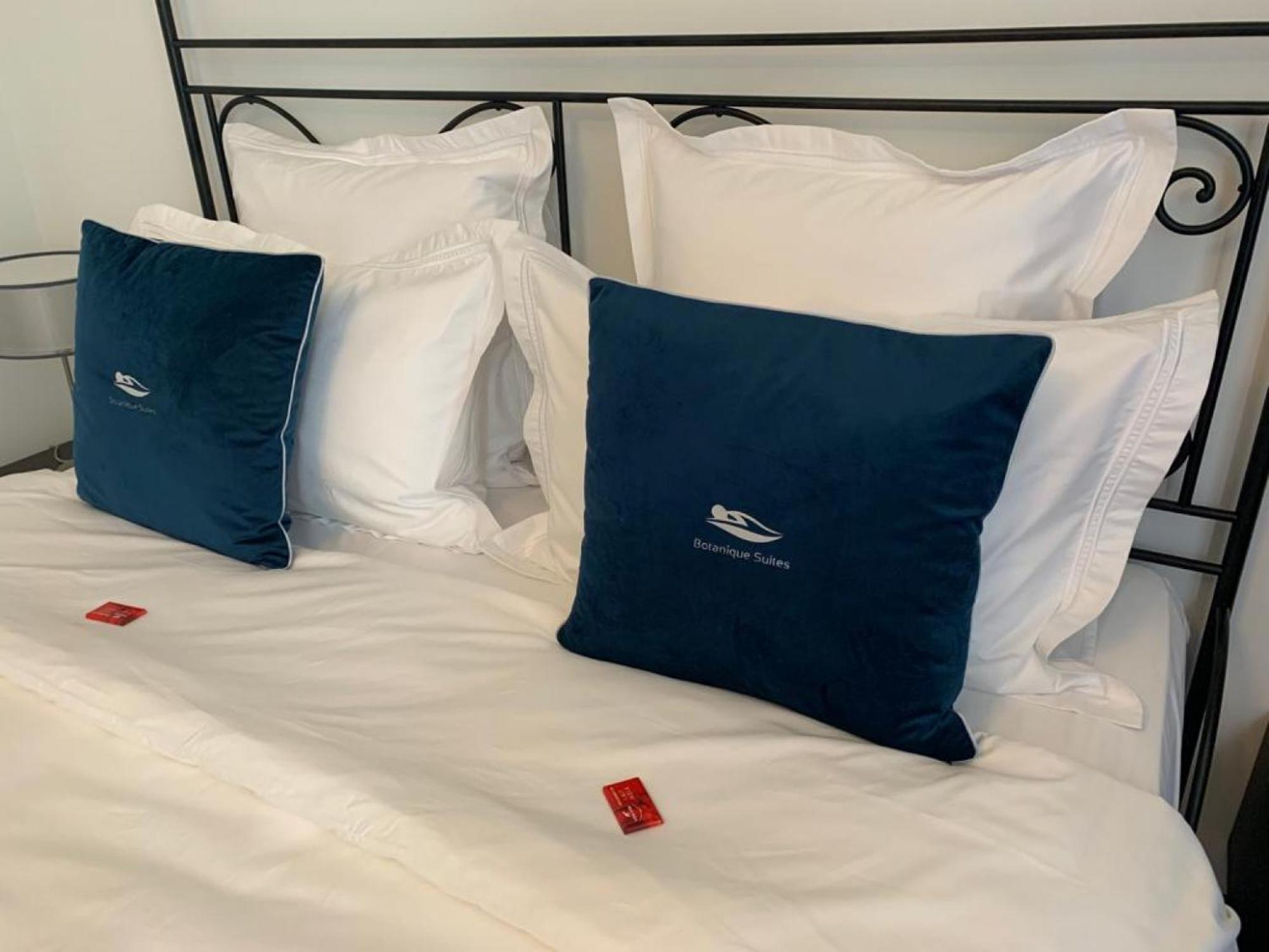Botanique Suites Airbnb, Антверпен Екстер'єр фото