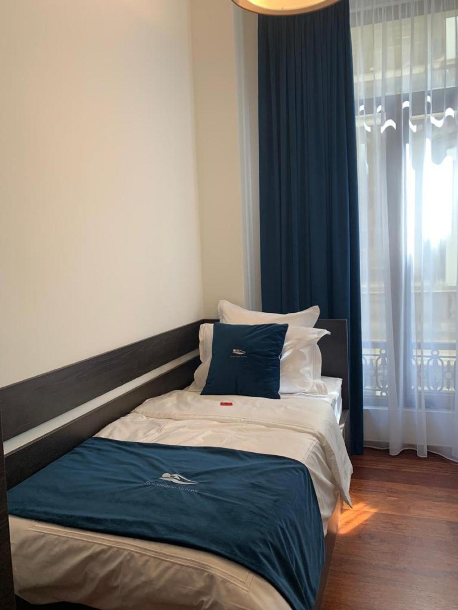 Botanique Suites Airbnb, Антверпен Номер фото